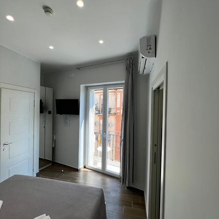 Metropolis Home Nápoly Kültér fotó
