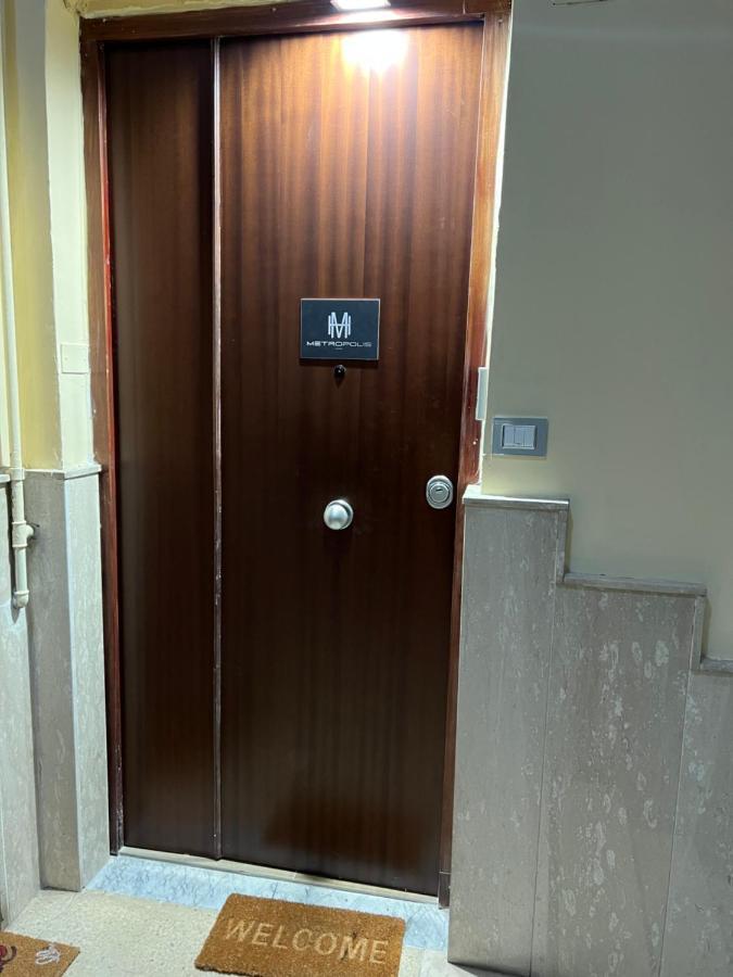 Metropolis Home Nápoly Kültér fotó
