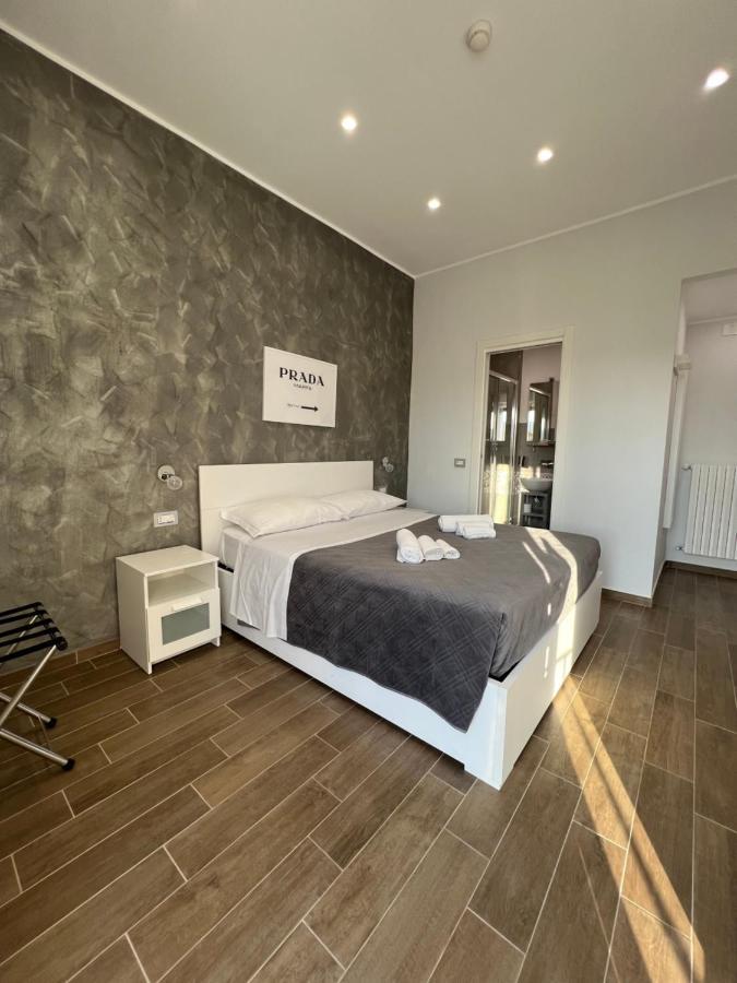 Metropolis Home Nápoly Kültér fotó